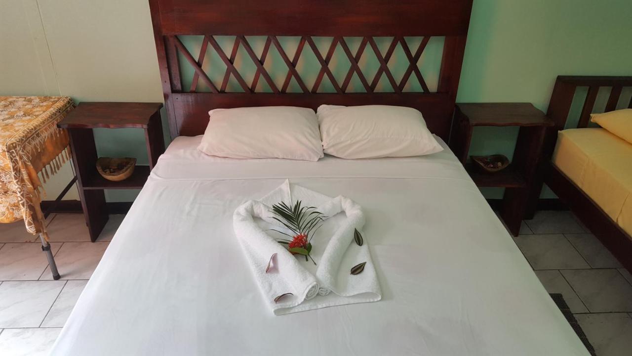 Red Frog Hotel La Fortuna المظهر الخارجي الصورة