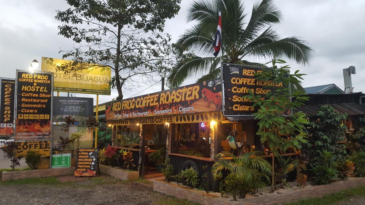 Red Frog Hotel La Fortuna المظهر الخارجي الصورة