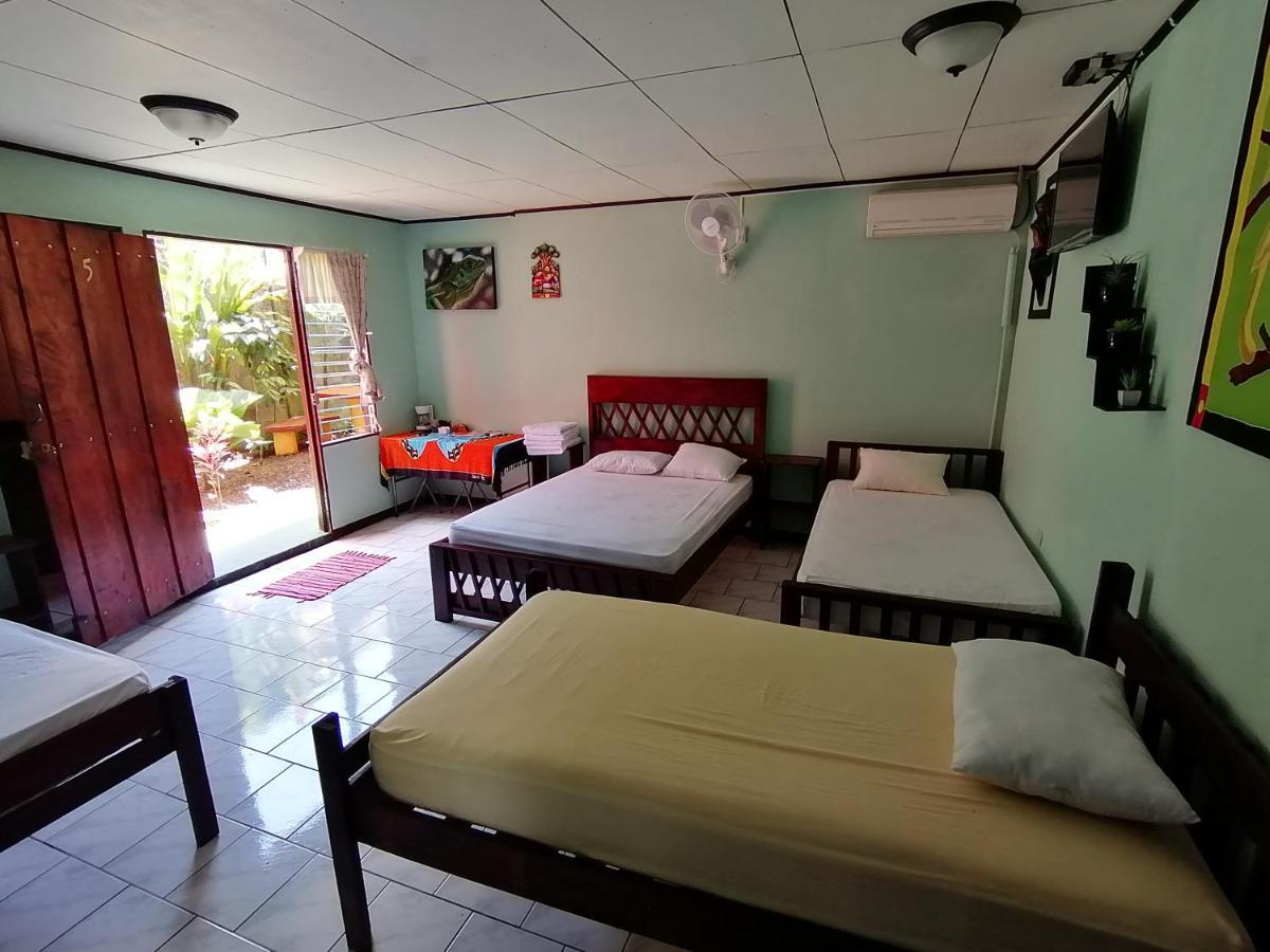 Red Frog Hotel La Fortuna المظهر الخارجي الصورة